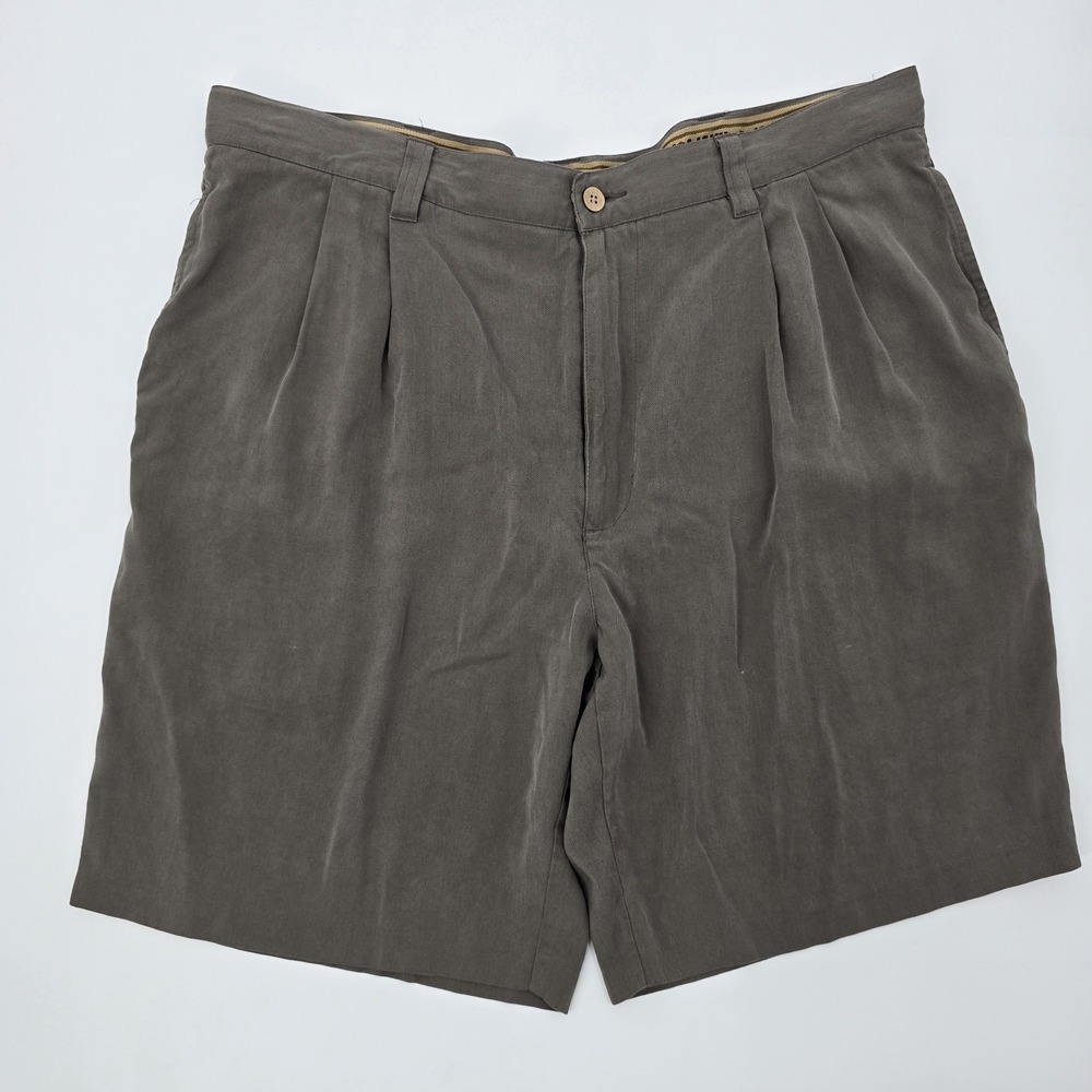 Jamaica Jaxx Shorts Mens Size 38 Brown Pleated, 100% Silk, Casual Shorts